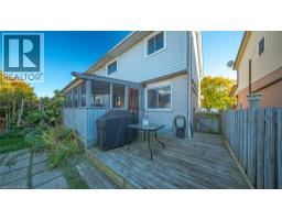 23 FREEMAN Crescent - 26
