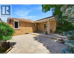 22 DUNSDON Street - 28