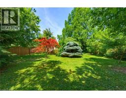 22 DUNSDON Street - 32
