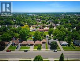 22 DUNSDON Street - 35