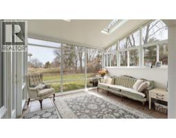 761 LYNDEN Road - 33