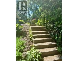 761 LYNDEN Road - 5