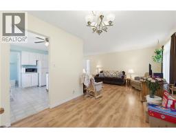 65 LYNDHURST Avenue - 10
