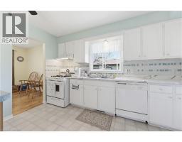 65 LYNDHURST Avenue - 12