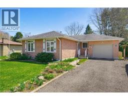 65 LYNDHURST Avenue - 3
