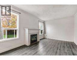 17 STOWE Terrace - 6