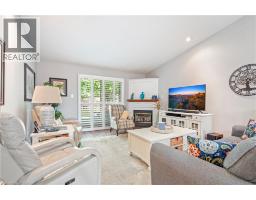 24 GRIFFITHS Drive UnitNo. 9 - 14