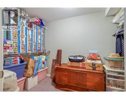 24 GRIFFITHS Drive UnitNo. 9 - 25