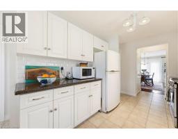 35 COBBLESTONE Drive - 16