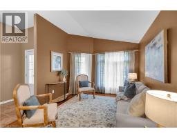 34 MAICH Crescent - 6