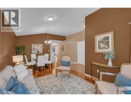 34 MAICH Crescent - 8