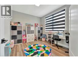 14 HUDSON Drive - 25