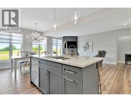 14 HUDSON Drive - 35