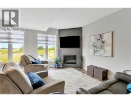 14 HUDSON Drive - 36