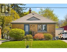 256 BOWMAN Street - 1