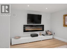256 BOWMAN Street - 31