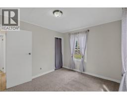 39 SANDERSON Street - 18