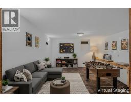 39 SANDERSON Street - 28