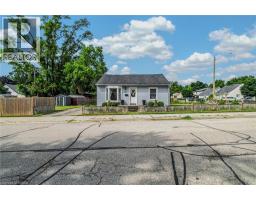 39 SANDERSON Street - 4