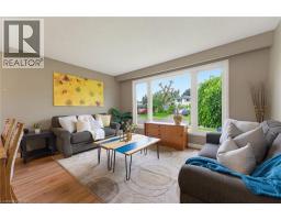 9 LARKSPUR Lane - 10
