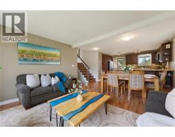 9 LARKSPUR Lane - 12
