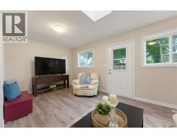 9 LARKSPUR Lane - 21