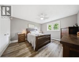 17 PLEASANT Crescent - 17