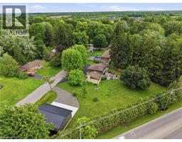 17 PLEASANT Crescent - 40