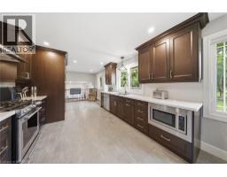 17 PLEASANT Crescent - 9