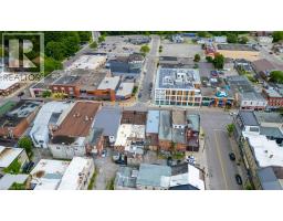 36 NORFOLK Street S - 40