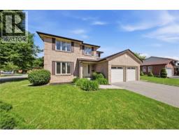 22 COLONIAL Crescent - 2