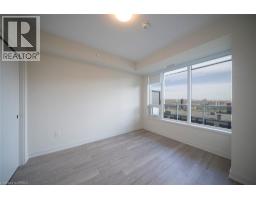 212 KING WILLIAM Street UnitNo. 823 - 9