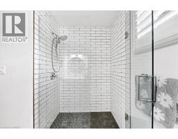 28 RIVERVIEW Terrace - 19