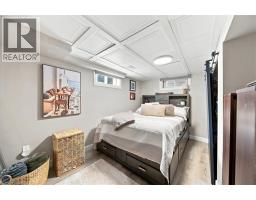 28 RIVERVIEW Terrace - 31