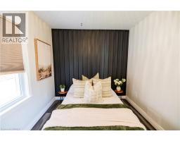 99 MORTON Avenue - 14