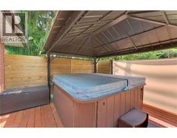 546 GLEN MORRIS Road E - 27