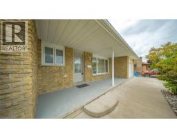 162 VICTORIA Street - 5