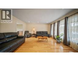 162 VICTORIA Street - 7