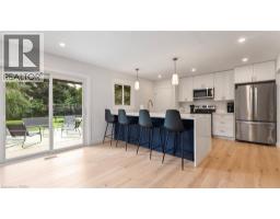 25 SENECA Crescent - 13