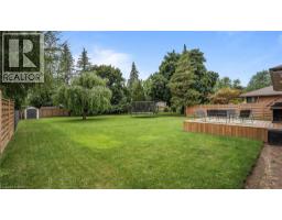 25 SENECA Crescent - 32