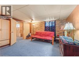 45 WELLINGTON Street - 27