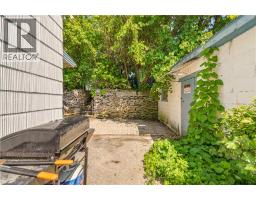 45 WELLINGTON Street - 30