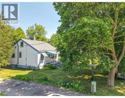 45 WELLINGTON Street - 39