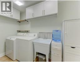 17 AMELIA Street - 25