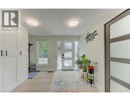 17 AMELIA Street - 4