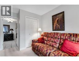 422 POWERLINE Road UnitNo. 10 - 10