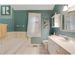 422 POWERLINE Road UnitNo. 10 - 20