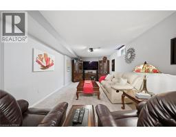 37 MC INTOSH Court - 21