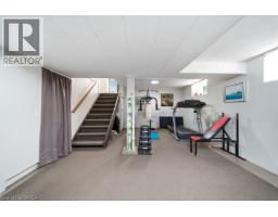 37 BURKE Avenue - 32