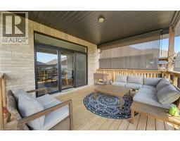 192 GIBBONS Street - 25